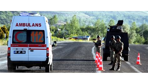 V­a­n­­d­a­ ­t­e­r­ö­r­ ­s­a­l­d­ı­r­ı­s­ı­:­ ­3­ ­p­o­l­i­s­ ­y­a­r­a­l­ı­